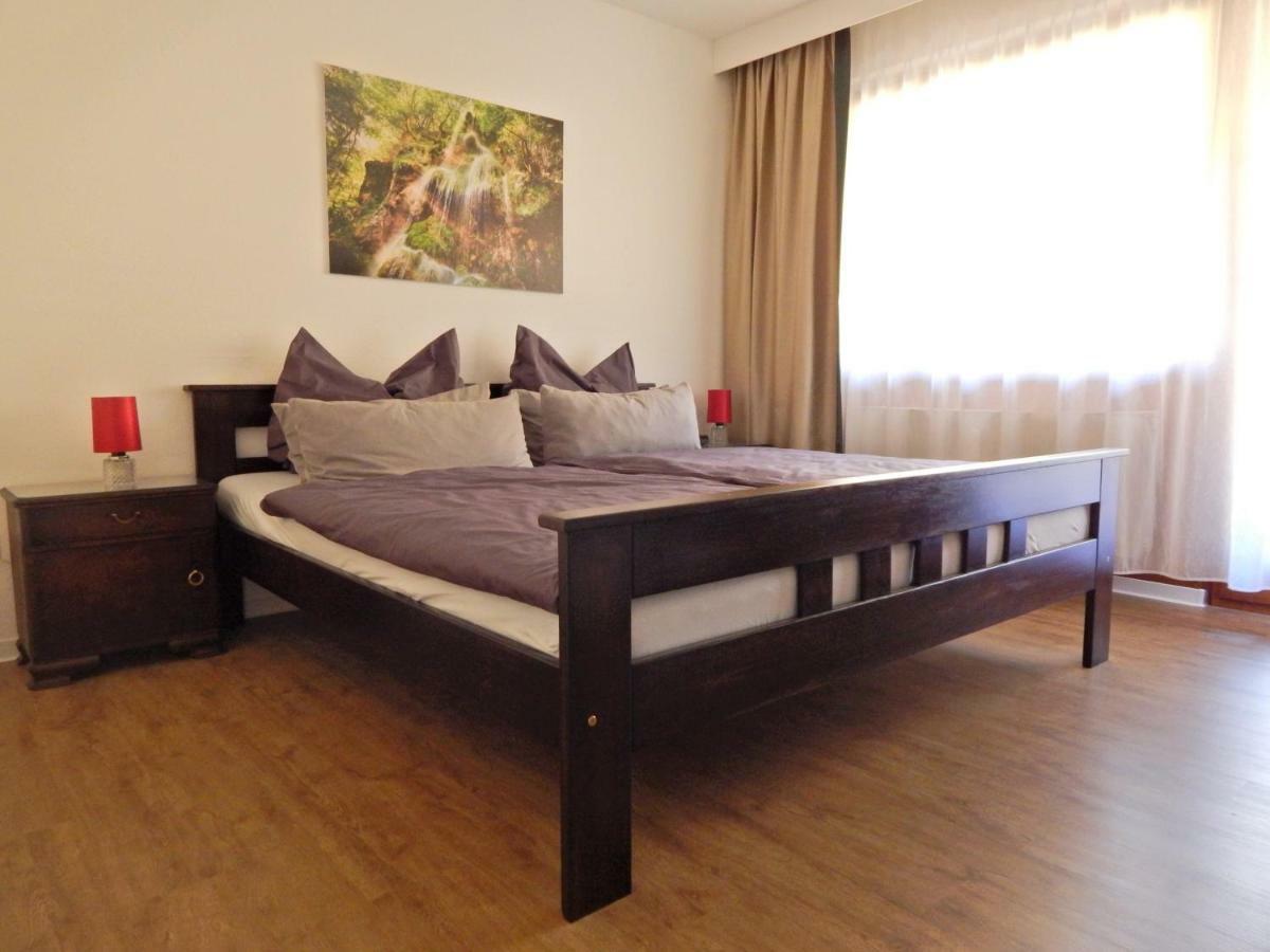 Free Apartment - Bei Den Thermen Bad Urach Exterior foto
